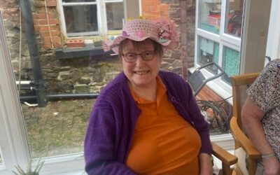 Easter Bonnet Smiles at The Firs