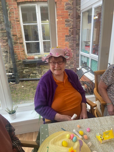 Easter Bonnet Smiles at The Firs